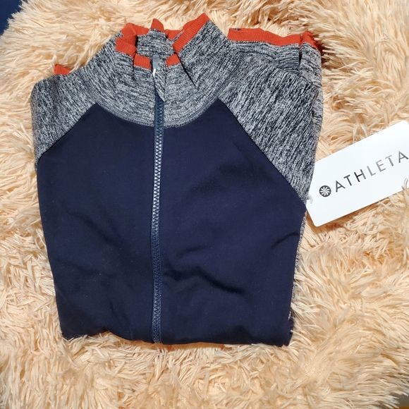 Track jacket - Picture 1 of 4